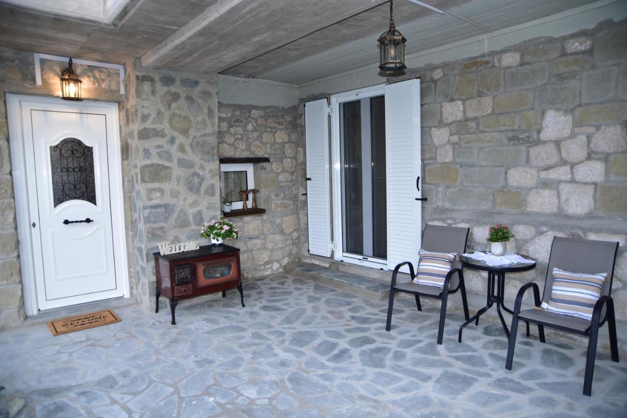 Elen'S Suites Праманта Екстериор снимка