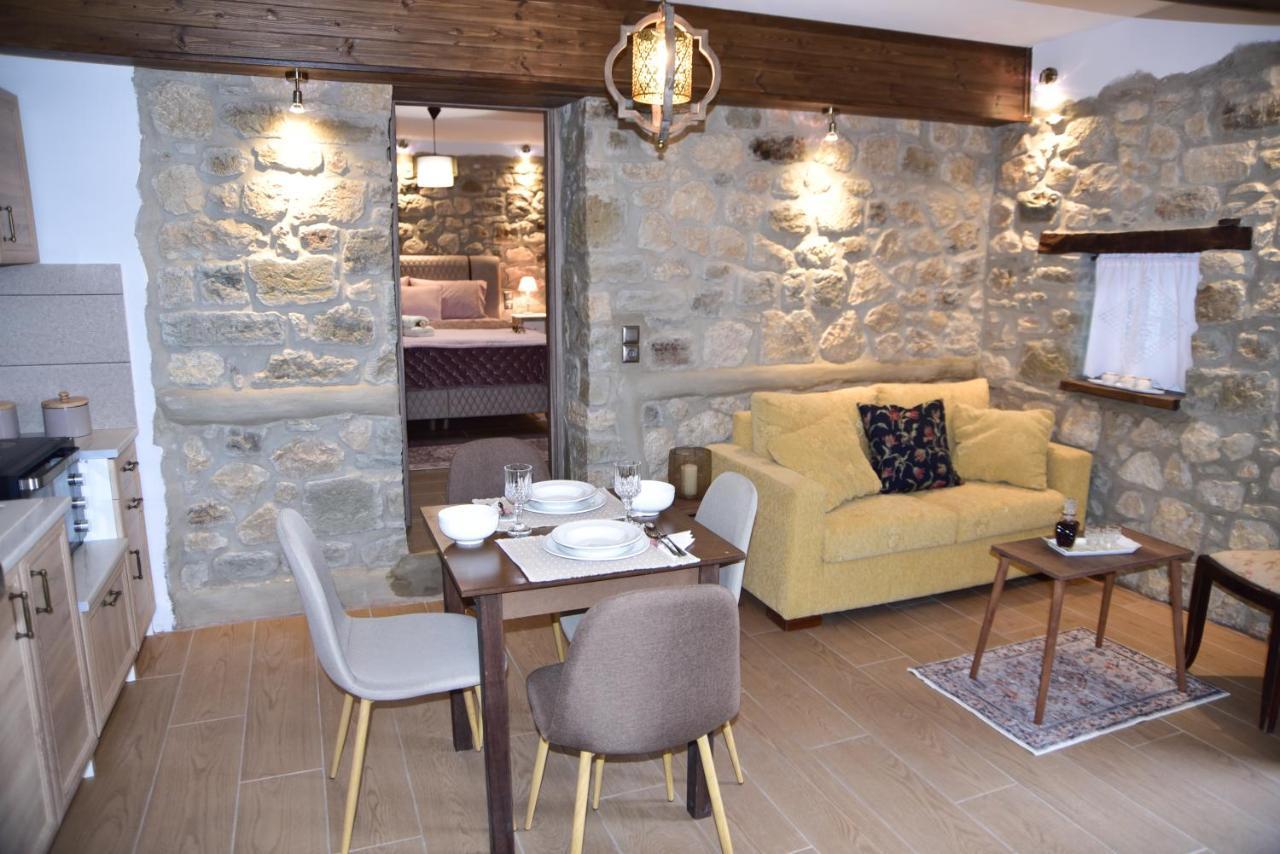 Elen'S Suites Праманта Екстериор снимка