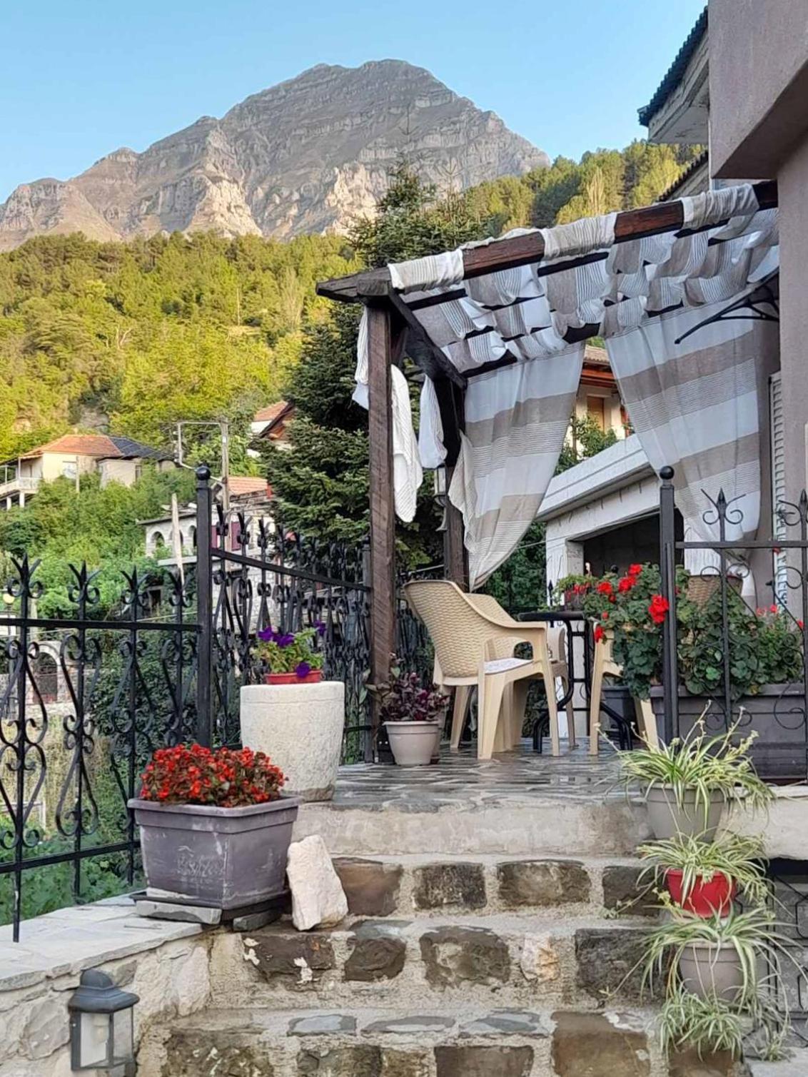 Elen'S Suites Праманта Екстериор снимка